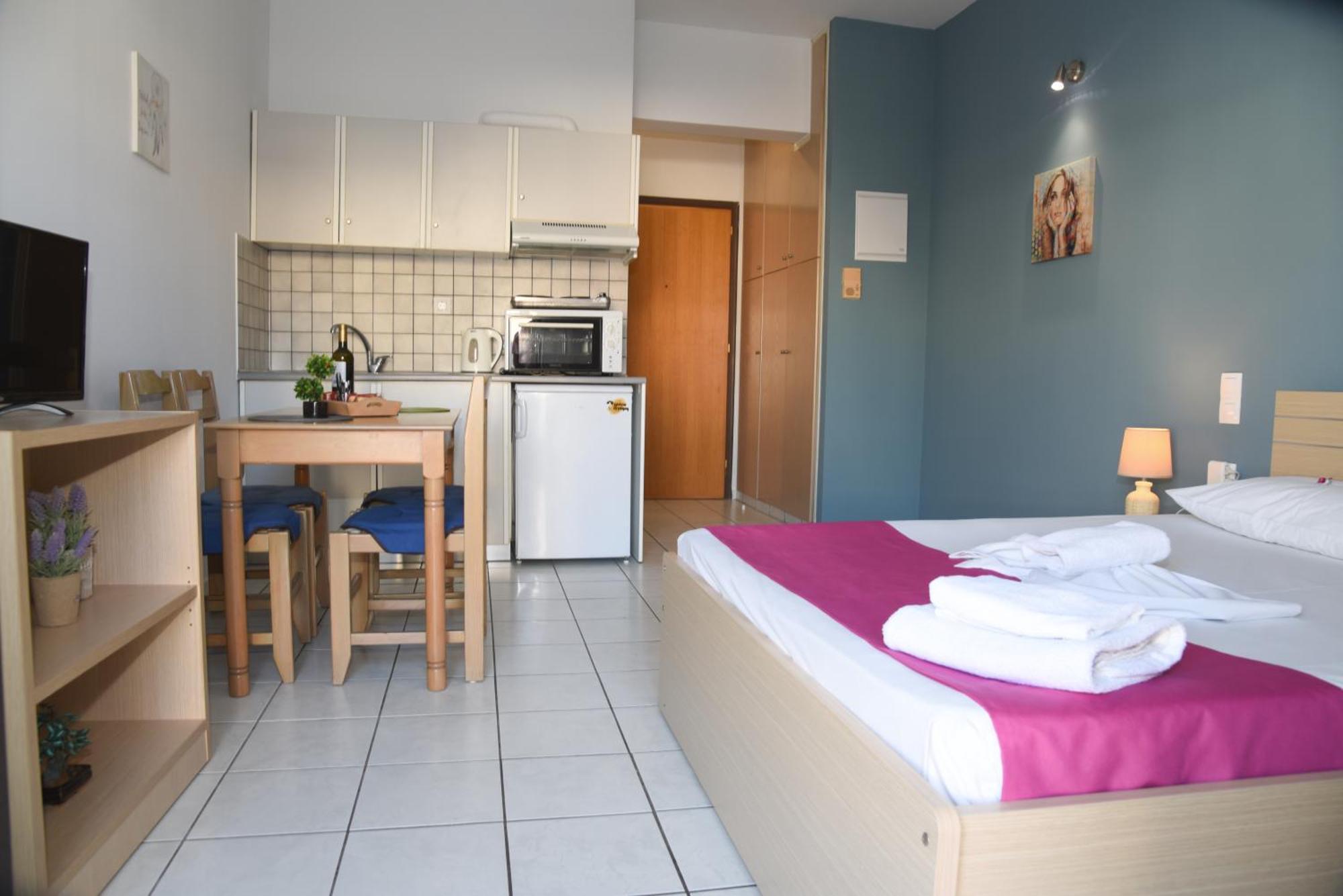 Economic Studios In Crete 伊拉克利翁 外观 照片