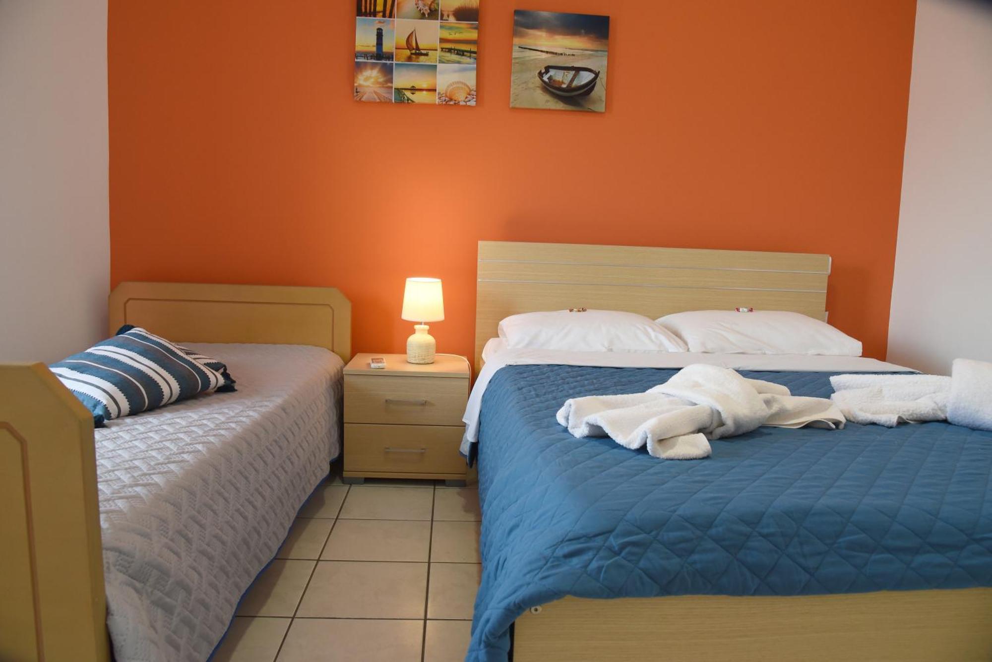 Economic Studios In Crete 伊拉克利翁 外观 照片